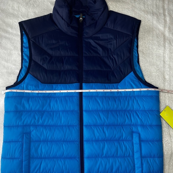 ❗️NWT❗️XERSION - Puffer Vest - Medium - Picture 9 of 9
